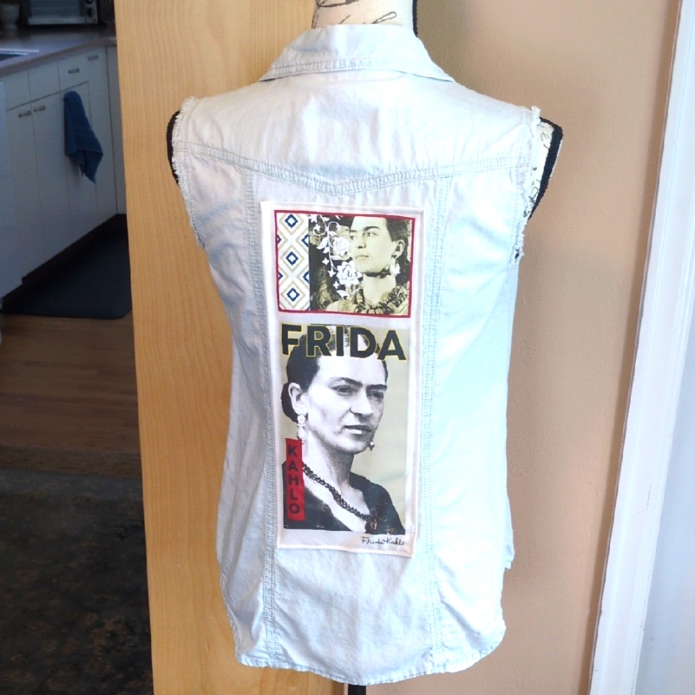 Frida Kahlo Sleeveless Top